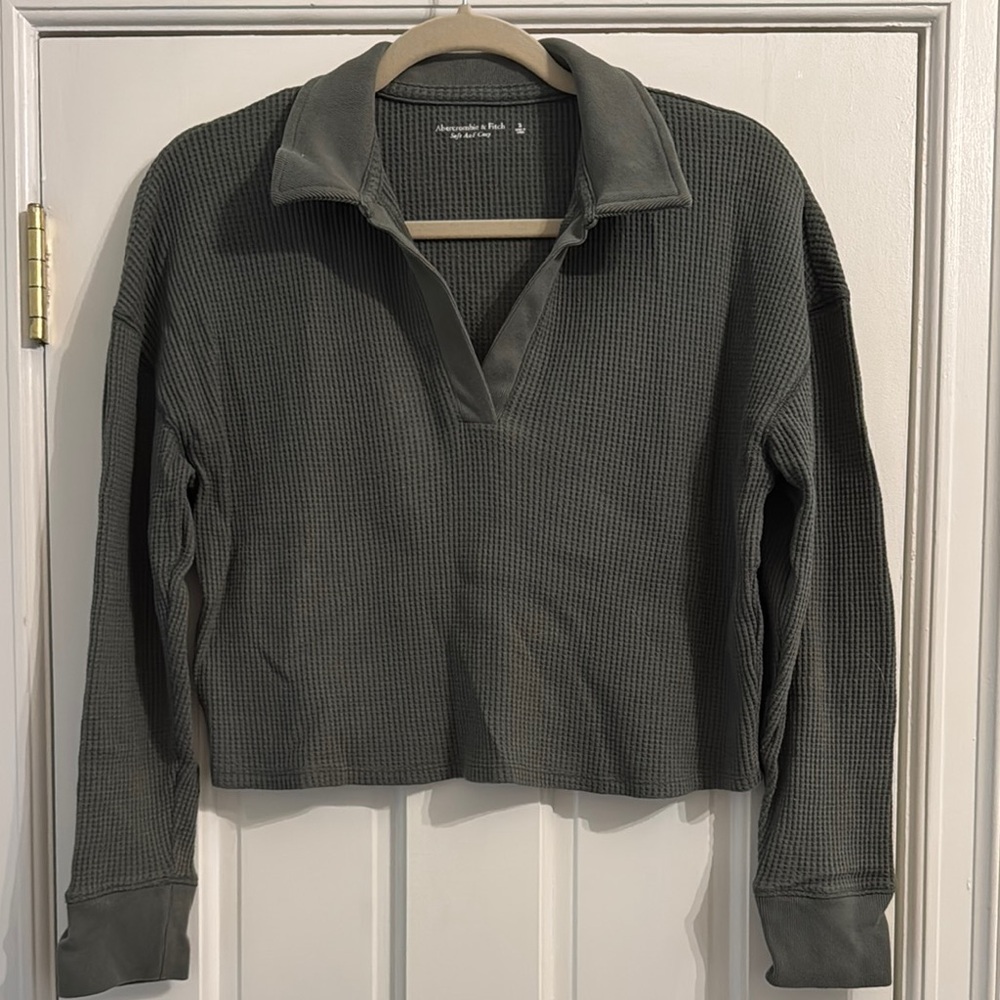 Abercrombie Waffle Knit Cropped Henley
